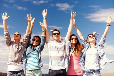 С Днем молодежи!